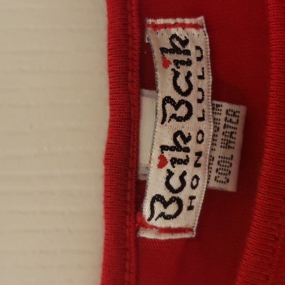 Red shirt with crochet sleeves and bottom of shirt by Baik Baik Honolulu - Picture 5 of 6